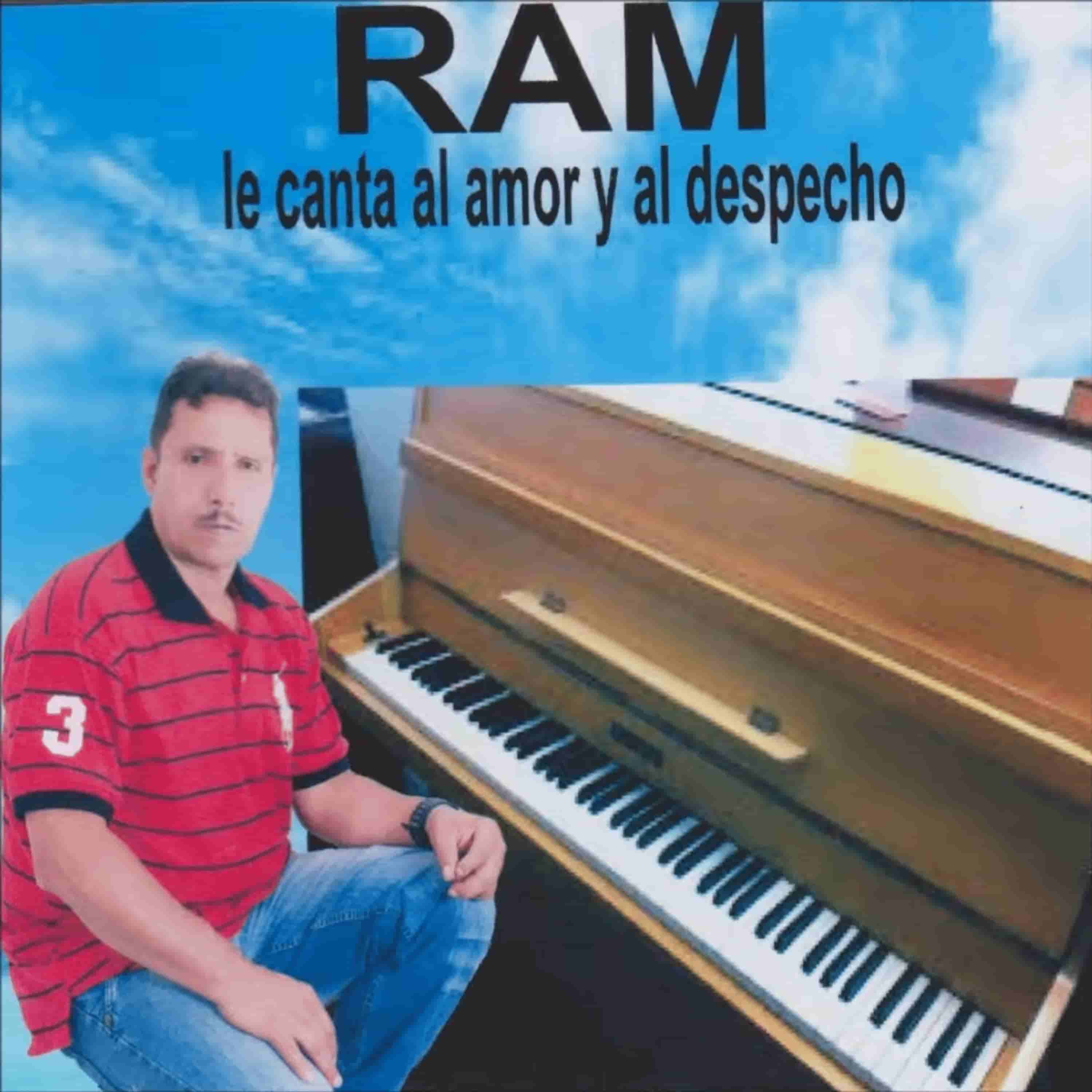 Le Canta Al Amor Y Al Despecho